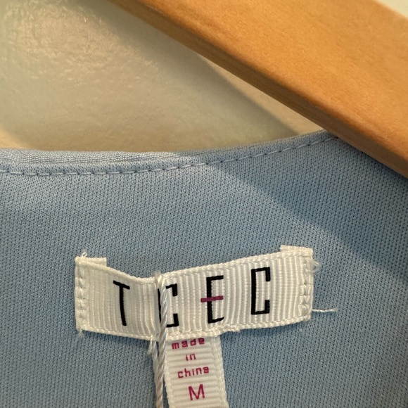 TCEC Light Blue Mini Dress Ruffle Accent Size M Short Sleeves V Neck - Picture 6 of 13